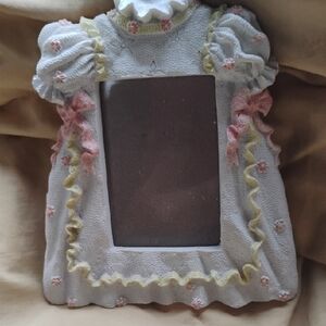 Floral Ruffle Kids Dress Frame